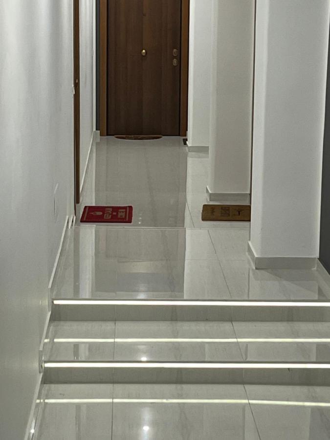 Un Raggio Di Sole Al Massimo Apartment Palermo Ngoại thất bức ảnh
